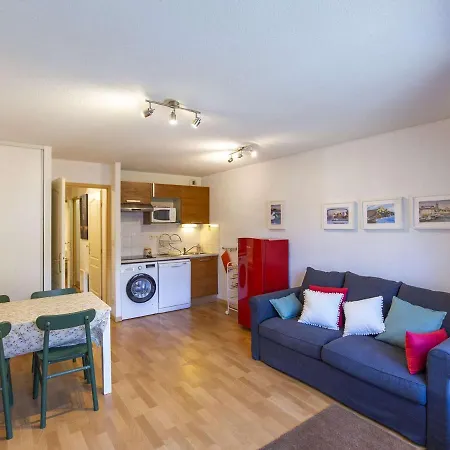 T2 Cosy En Centre-ville Avec Parking, Proche Commodites, 3 Stations De Ski, Non Fumeur - Fr-1-402-118 Апартаменты *